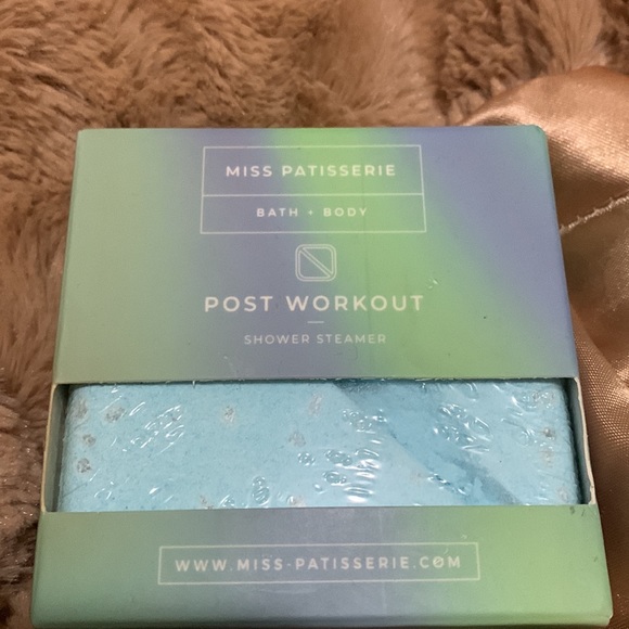 **Bundle** Spoiled Child & Miss Patisserie - Picture 7 of 7